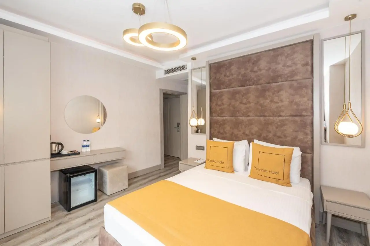 Massimo Hotel