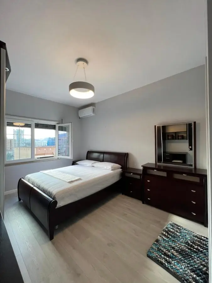 Tirana Gallery Apartment - City Center View