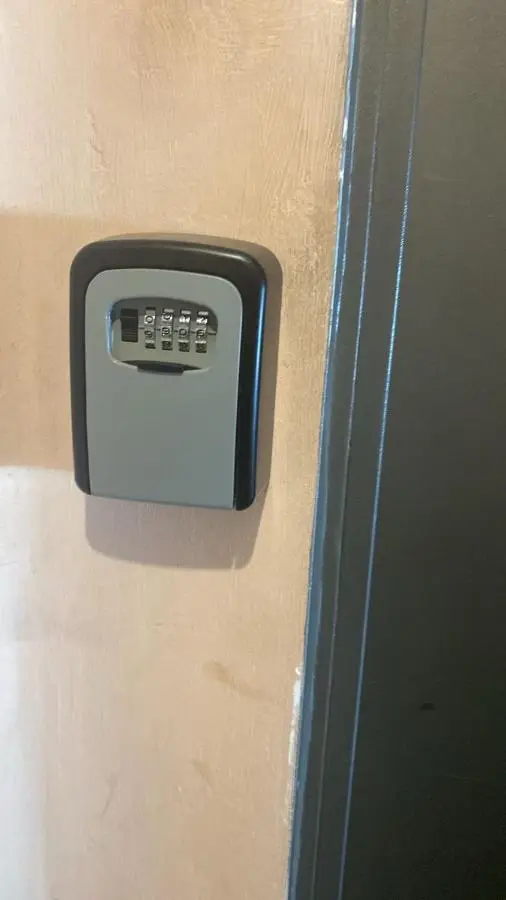 Cozy Apartment Near Holiday Inn