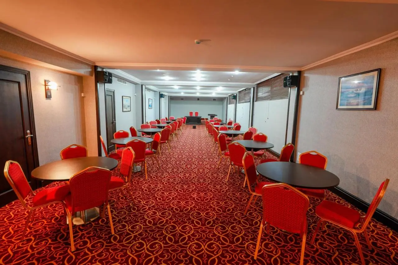 Park Dedeman Baku