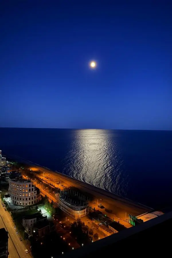 Orbi City - Sea View Aparthotel in Batumi