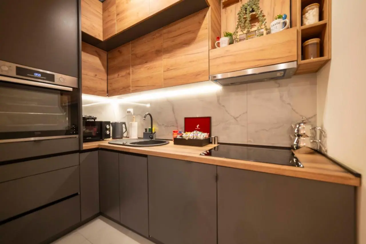 Apartment Premium Deny