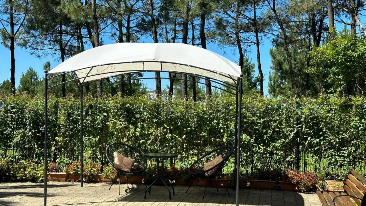 Iveria Elli Hotel