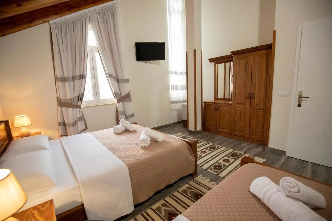 Xhuli Guesthouse