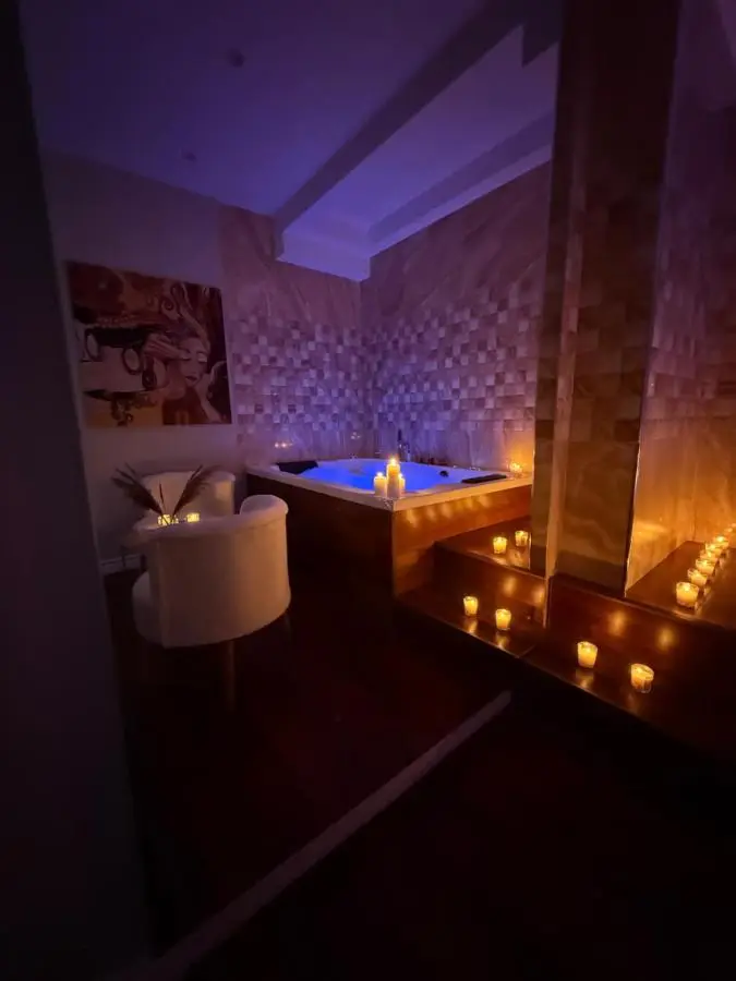 Lunarist Luxury Private Jacuzzi Suites Tirana
