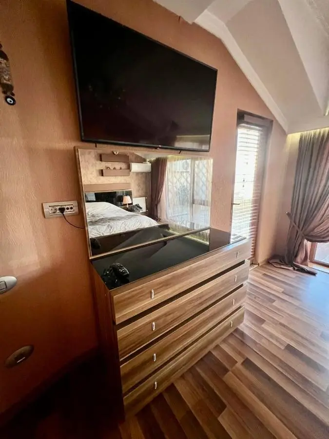Luxury Apartment with Large Terrace & Park View on Nizami str