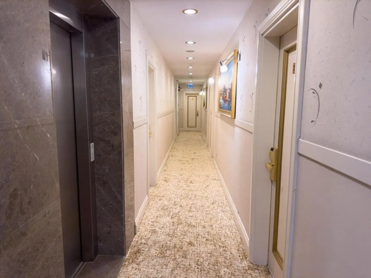 Sarnic Premier Hotel