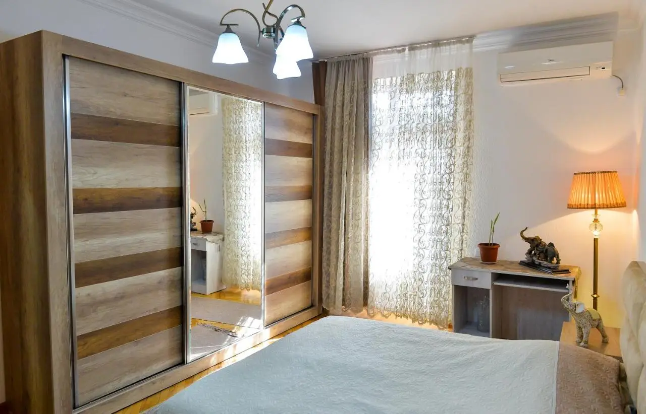 Apartment on Rustaveli Avenue