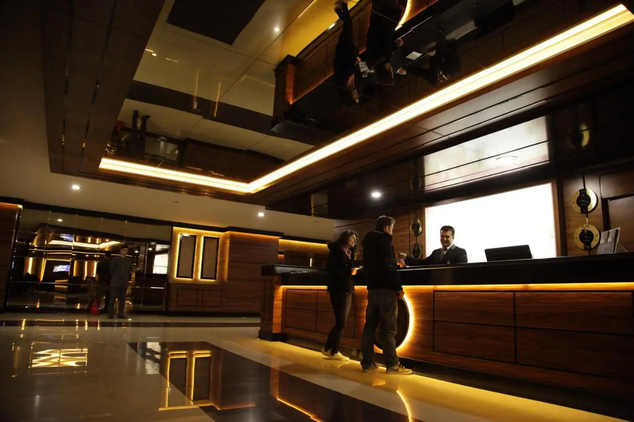 Grand Cali Hotel