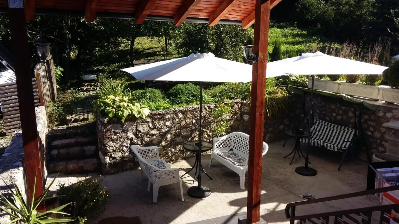 Cumurija Bridge Accommodation