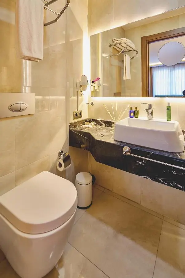 Atro Hotel
