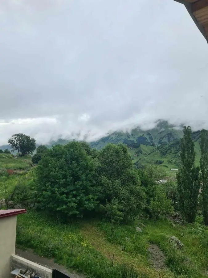 Orophile guest house