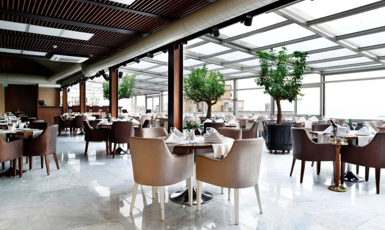 Darkhill Hotel
