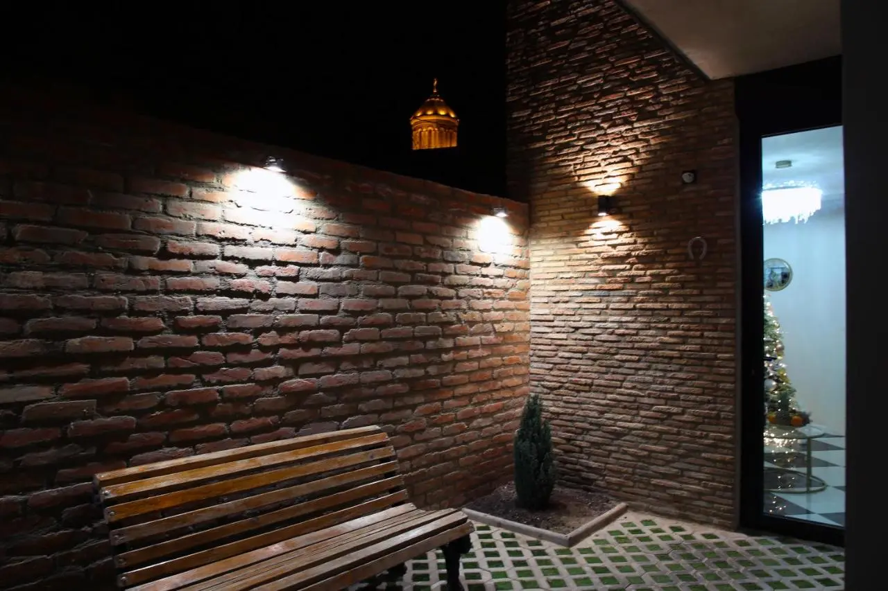 Trinity Hotel