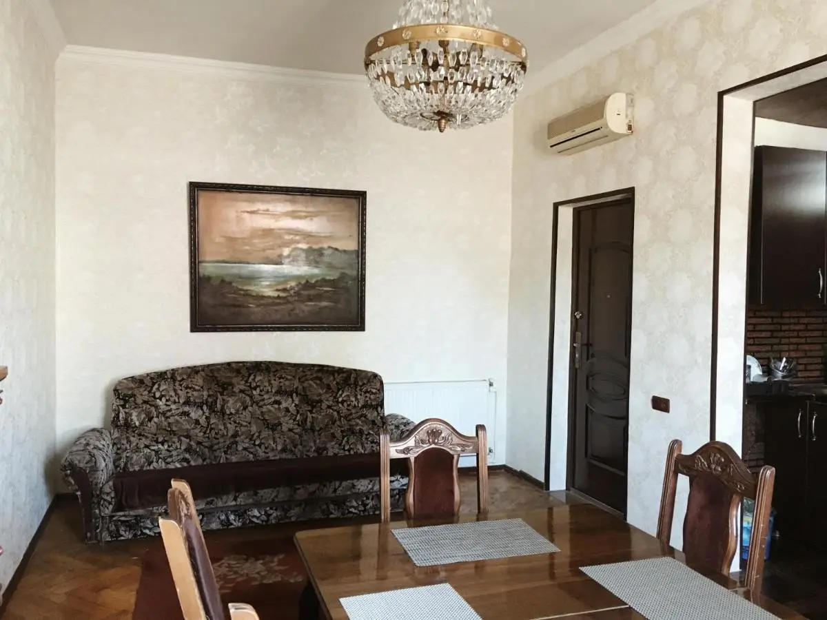 Eka Guest House