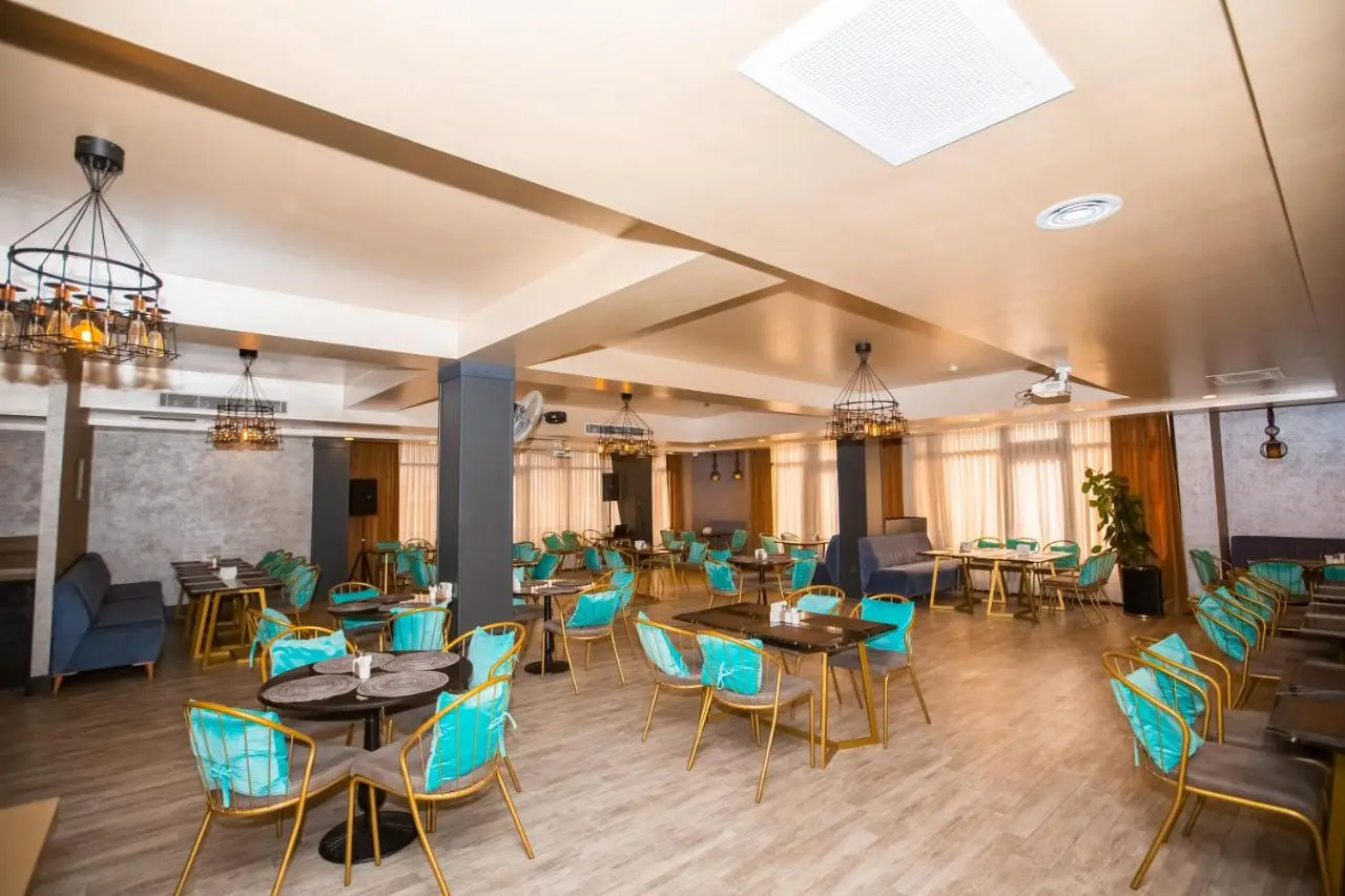 Premium Park Hotel