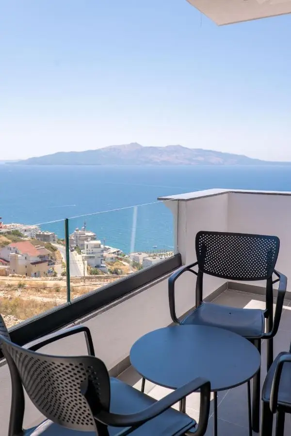 Arrei Hotel