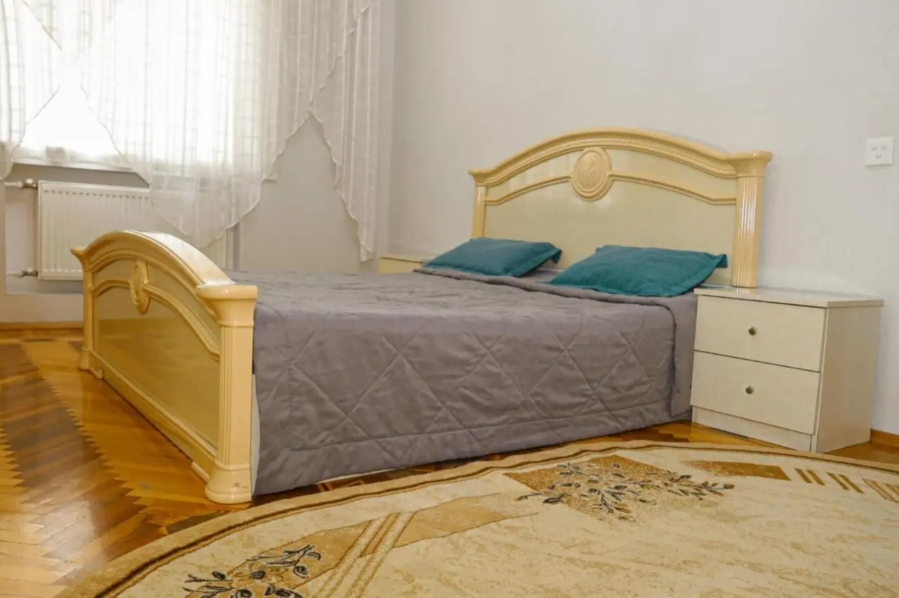 Azneft Royal Suite Apartment Sea View