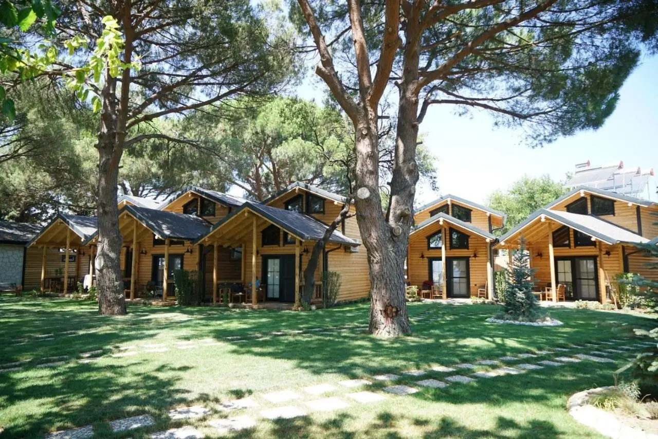 Pino Mar Luxury Bungalows