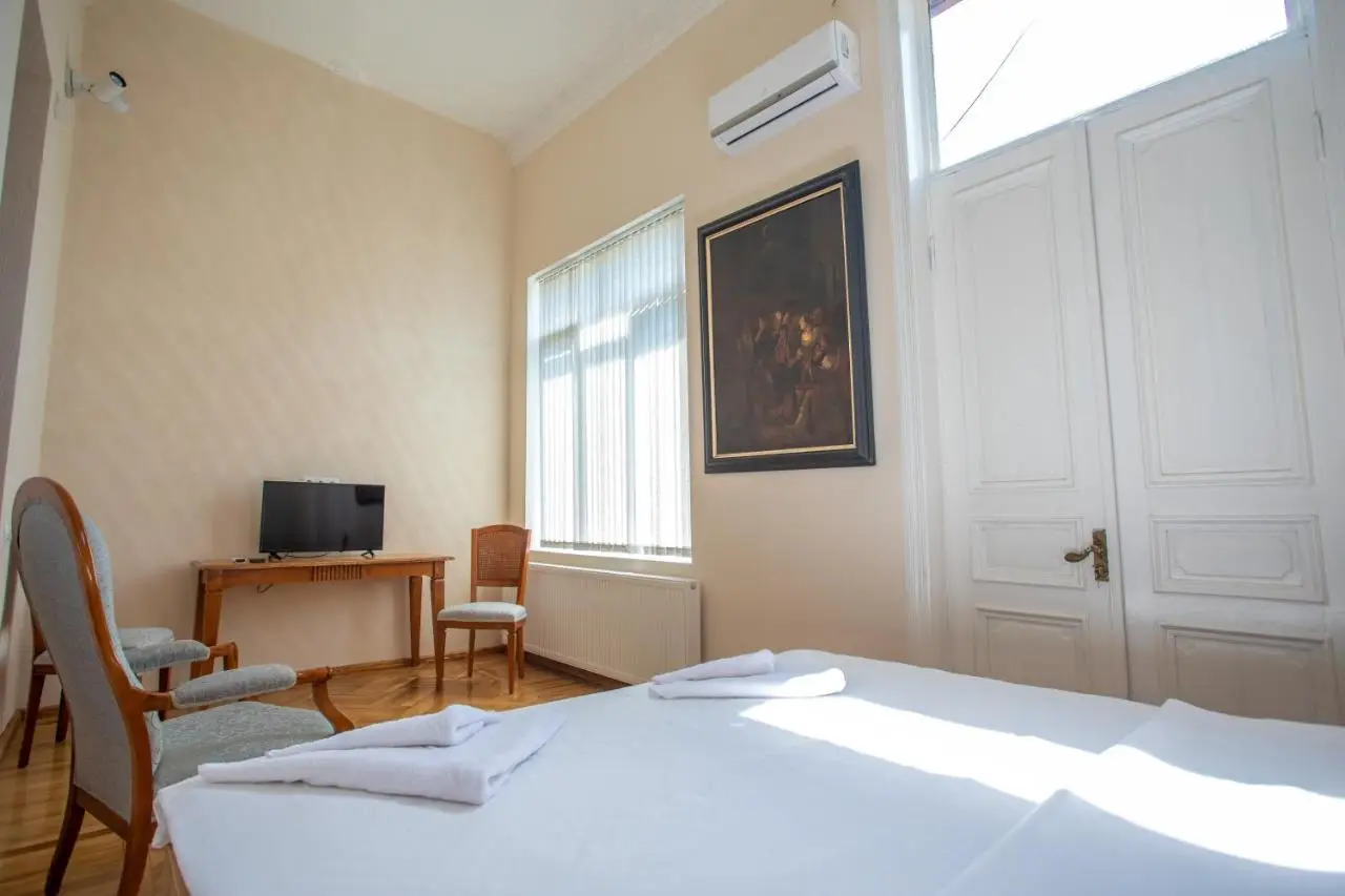 HOTEL VENETO