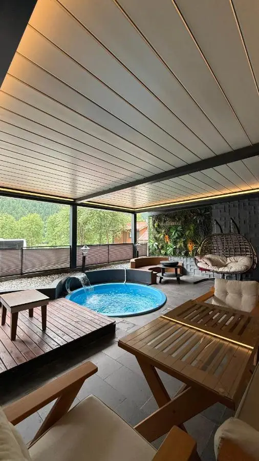Uzungol Ada Bungalow