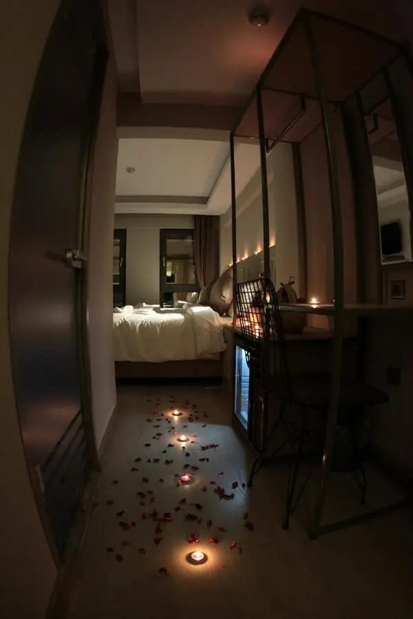 X-NELLYİ HOTEL