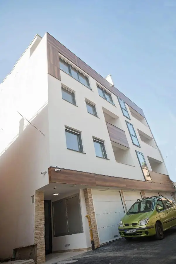 Luna Deluxe City Center & Free Parking