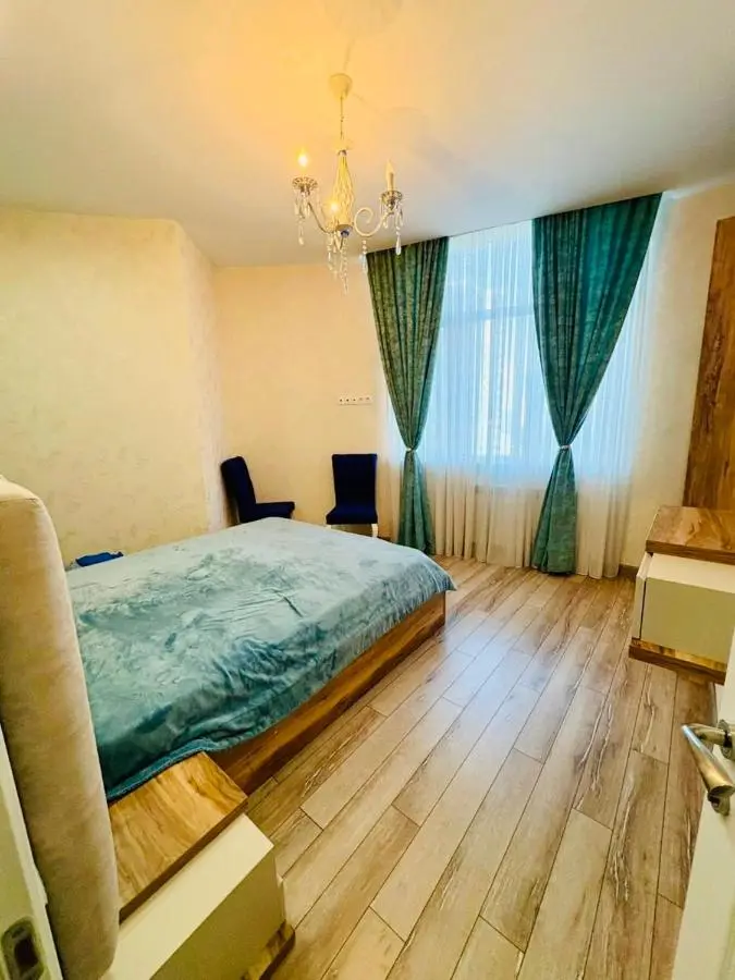 VIP BIG Apartment