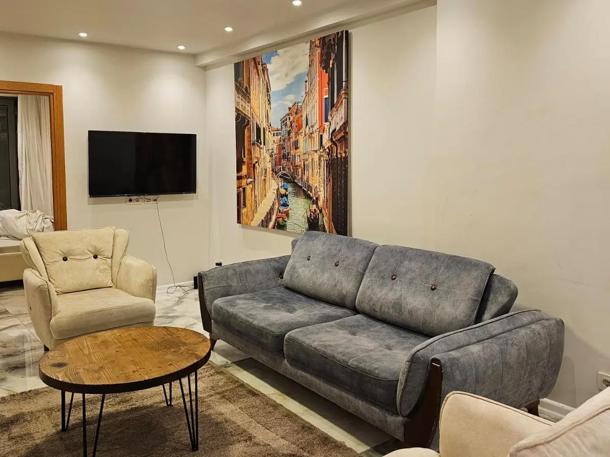 PERFECT RESİDENCE TAKSİM, 2 BEDROOM, POOL, Gym, Sauna