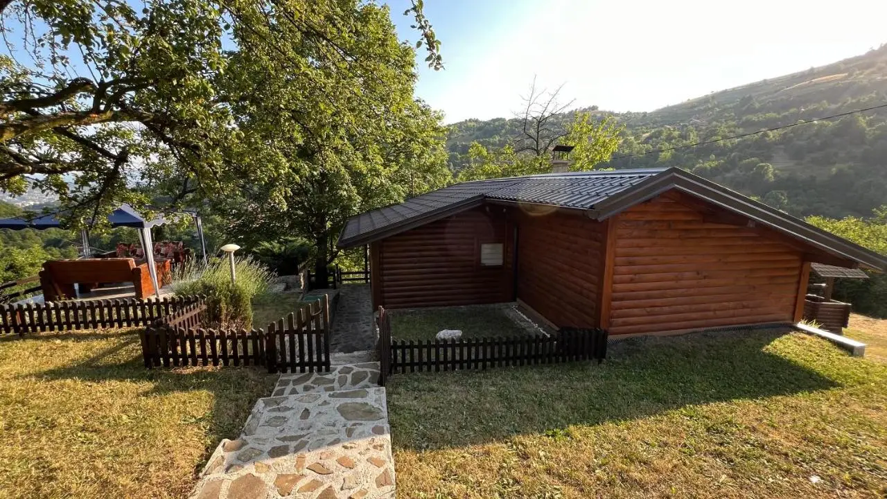 Farah House
