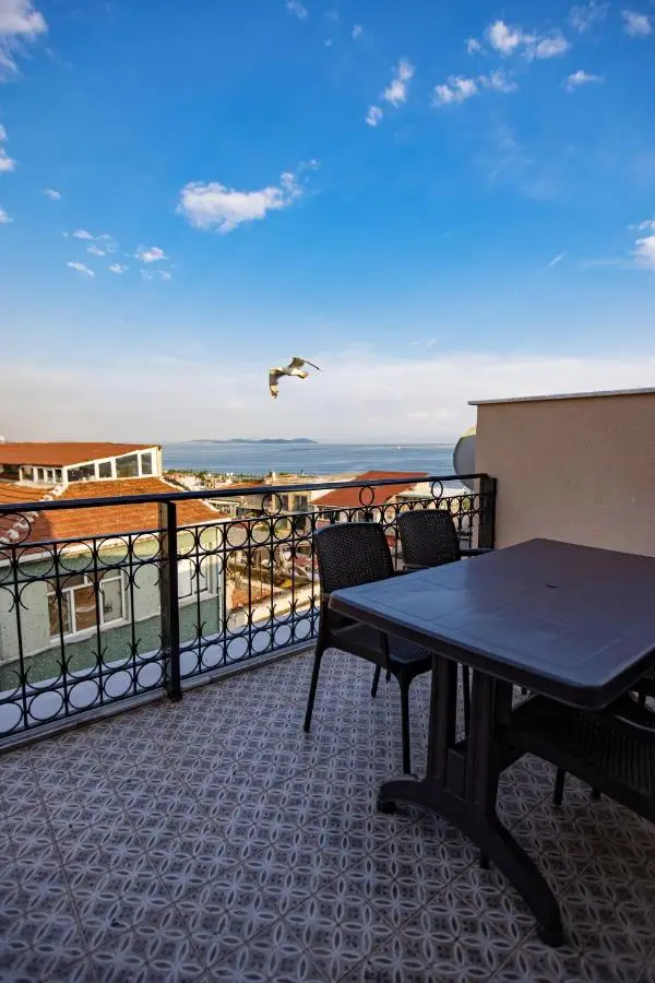 Grand Balyan Hotel & Restaurant