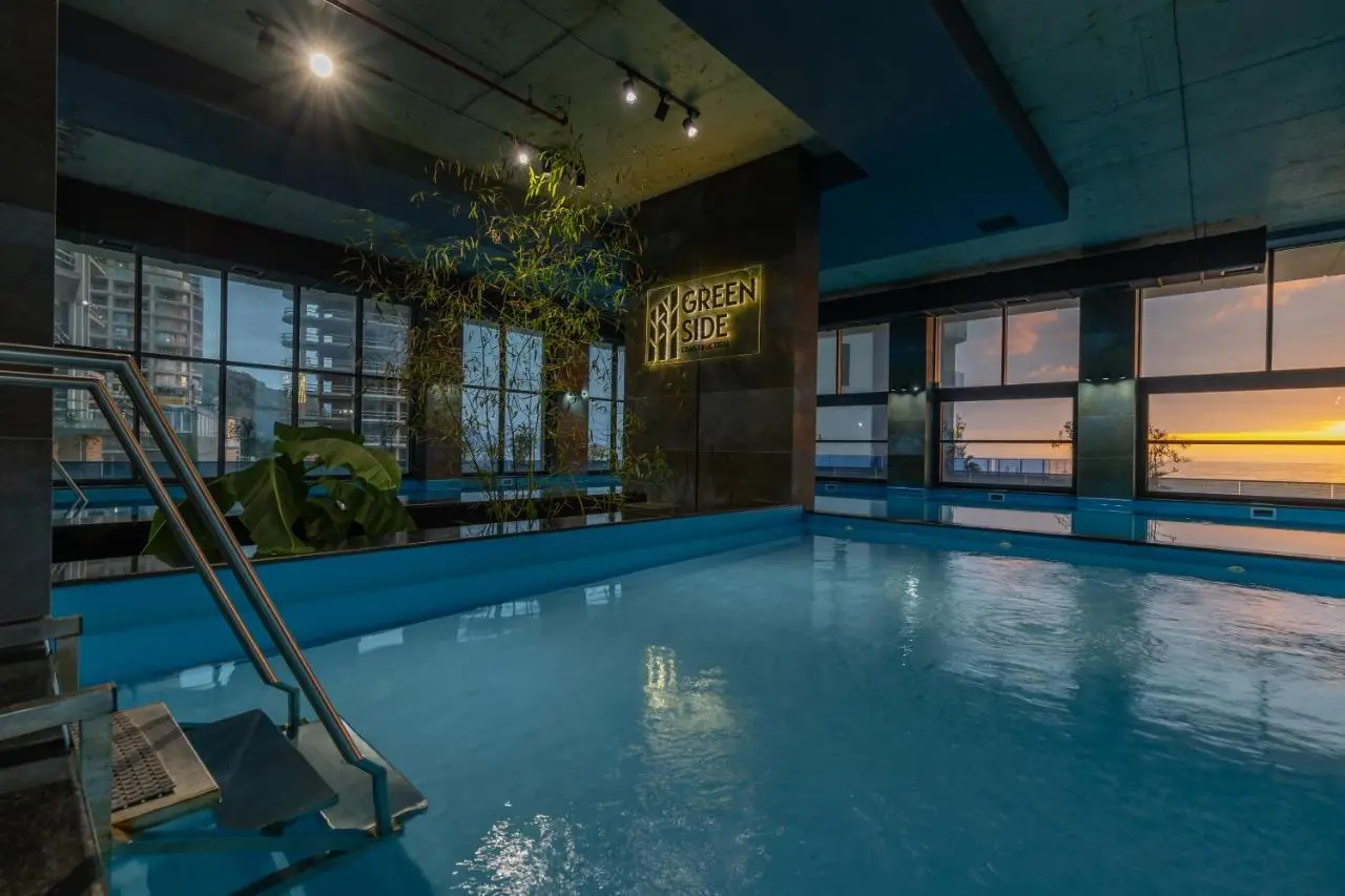 Green Side Apart Hotel Official