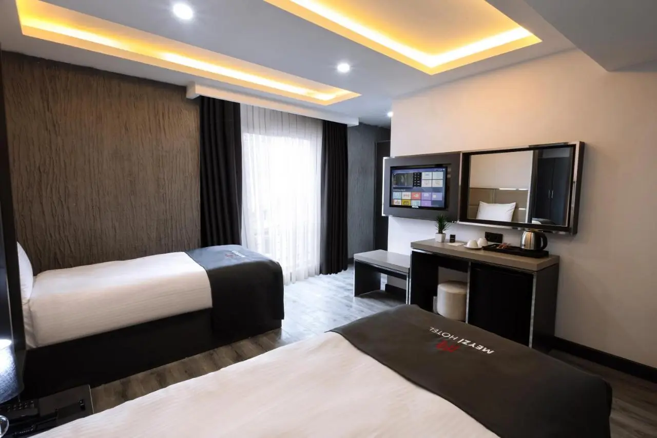 Meyzi Hotel