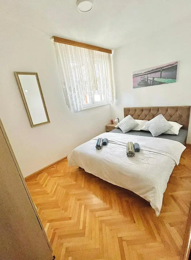 Apartment Sara
