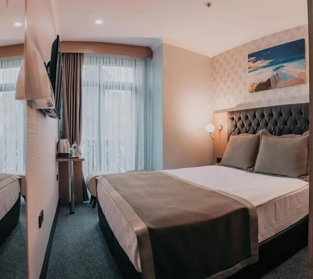 Otel Grand Lark İstanbul