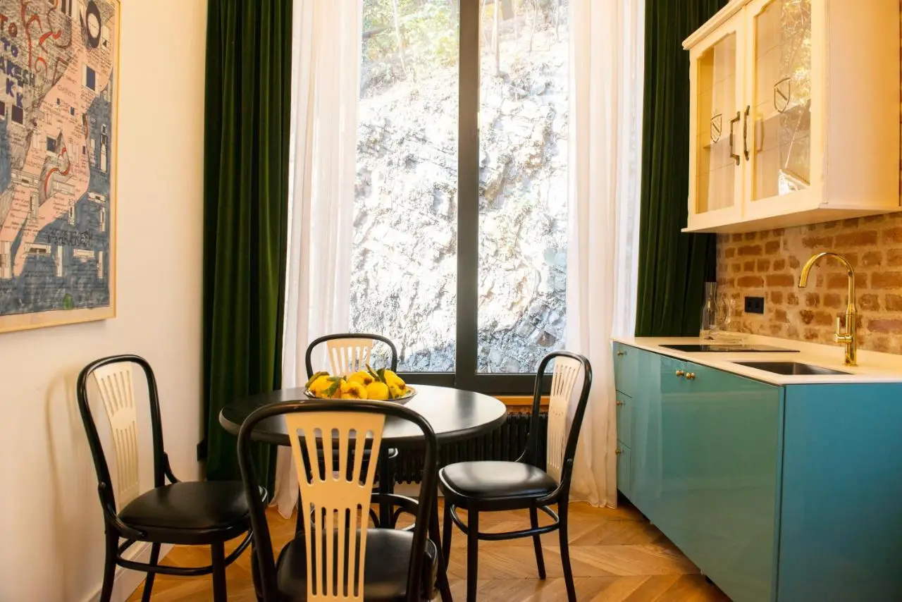 Funicular Inn Apartments