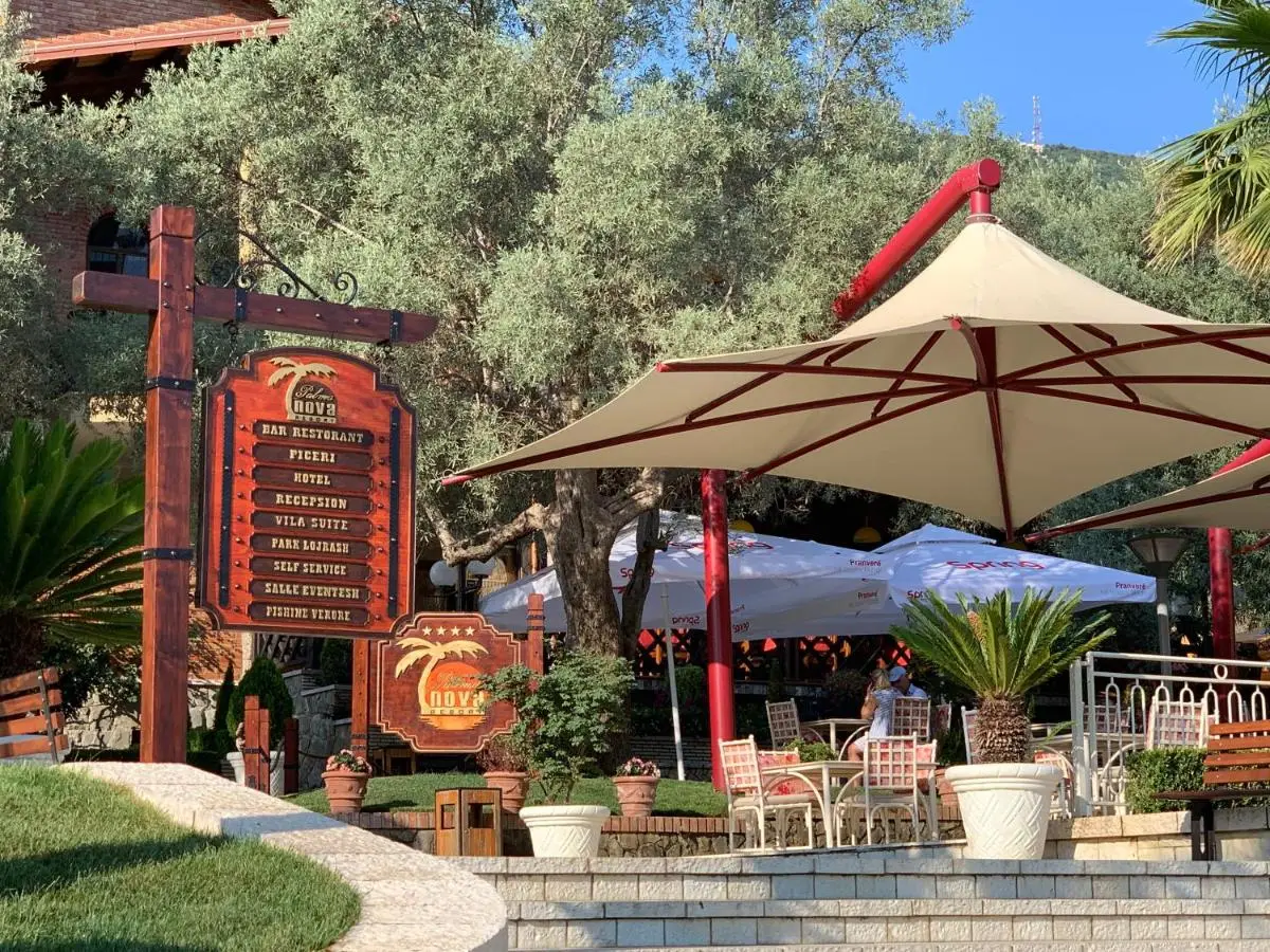 PalmaNova Resort