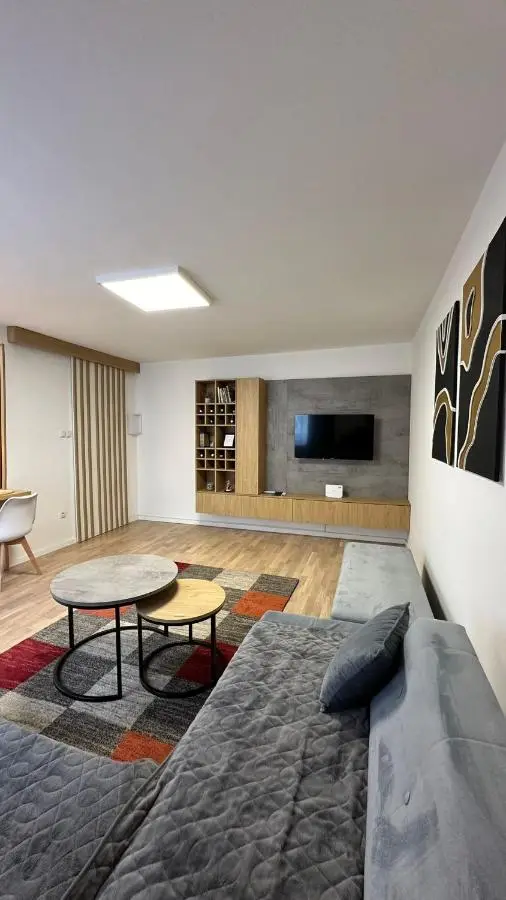 Charm A Sarajevo