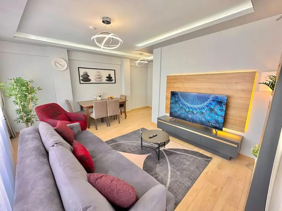 Tomtom HOUSE Centre Location