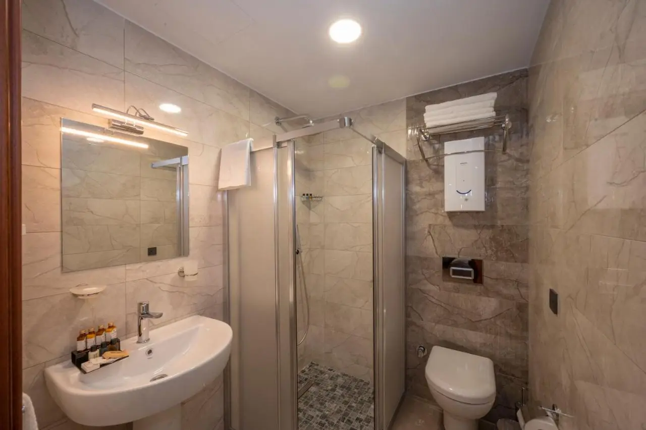 KA Hotel & Suites