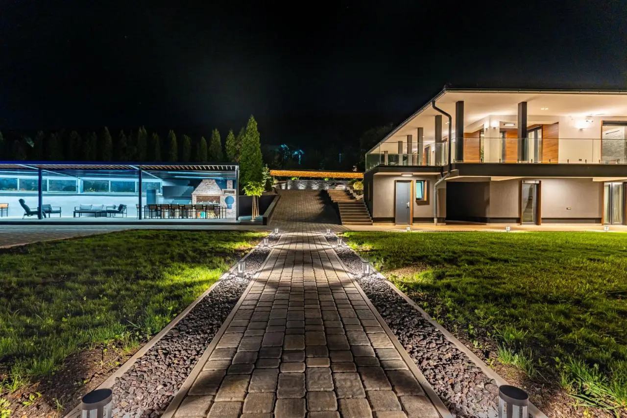 Hillmax Residence