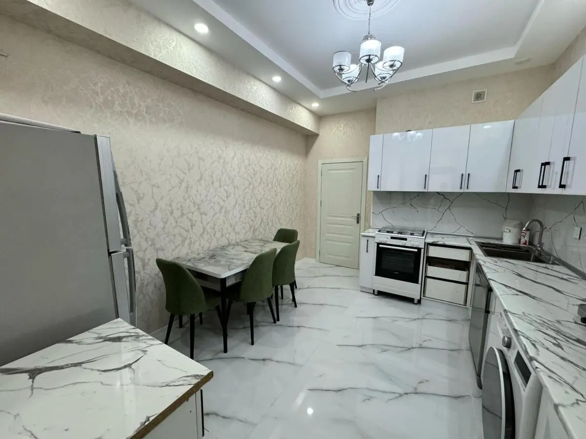 Baku Holiday Luxe Family Apartment