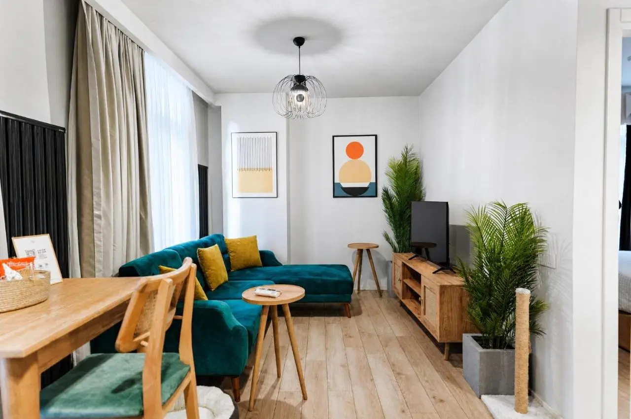 Bird Nest Suites