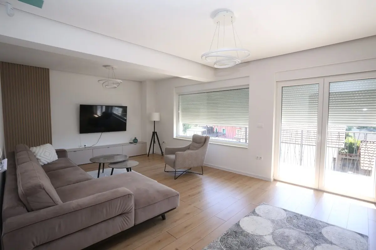 Spacious Modern House Ilidza