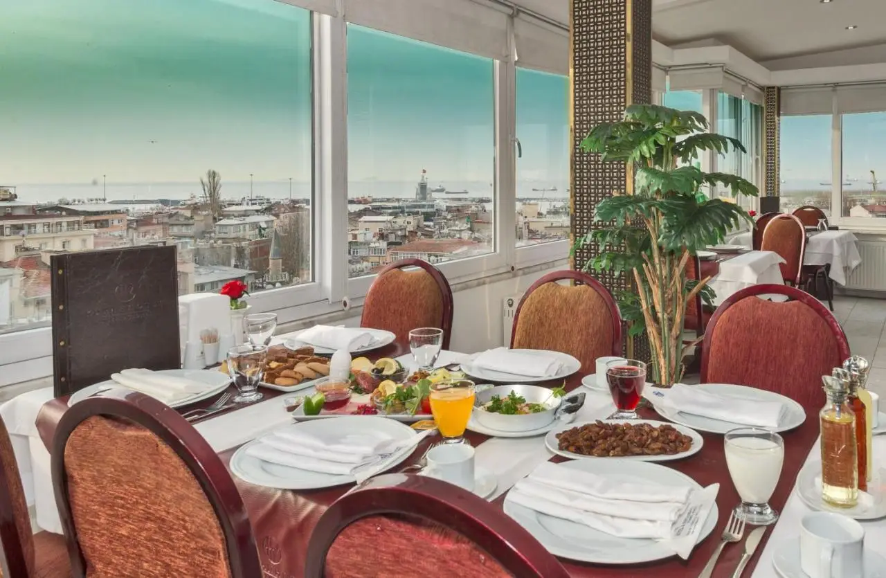 Kuran Hotel International