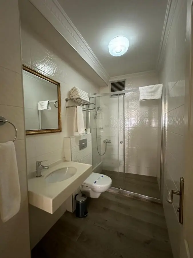 Kupeli Hotel
