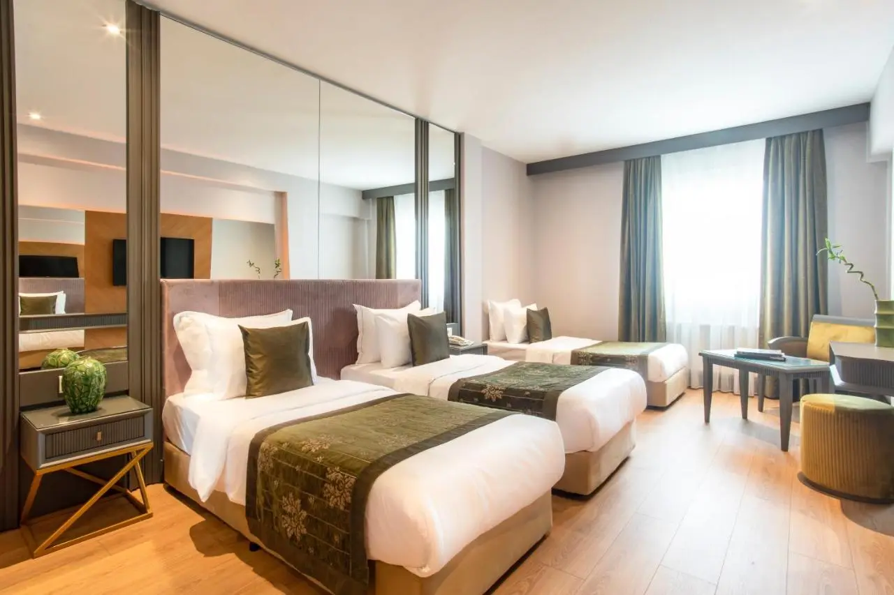 Oran Hotel