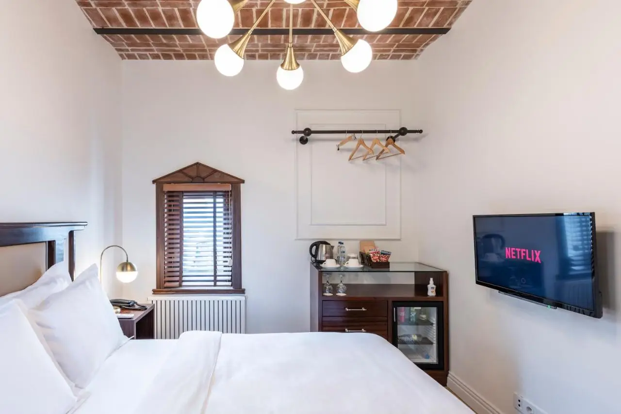 PeraNox Boutique Hotel