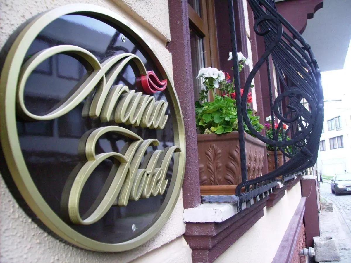 Aruna Boutique Hotel