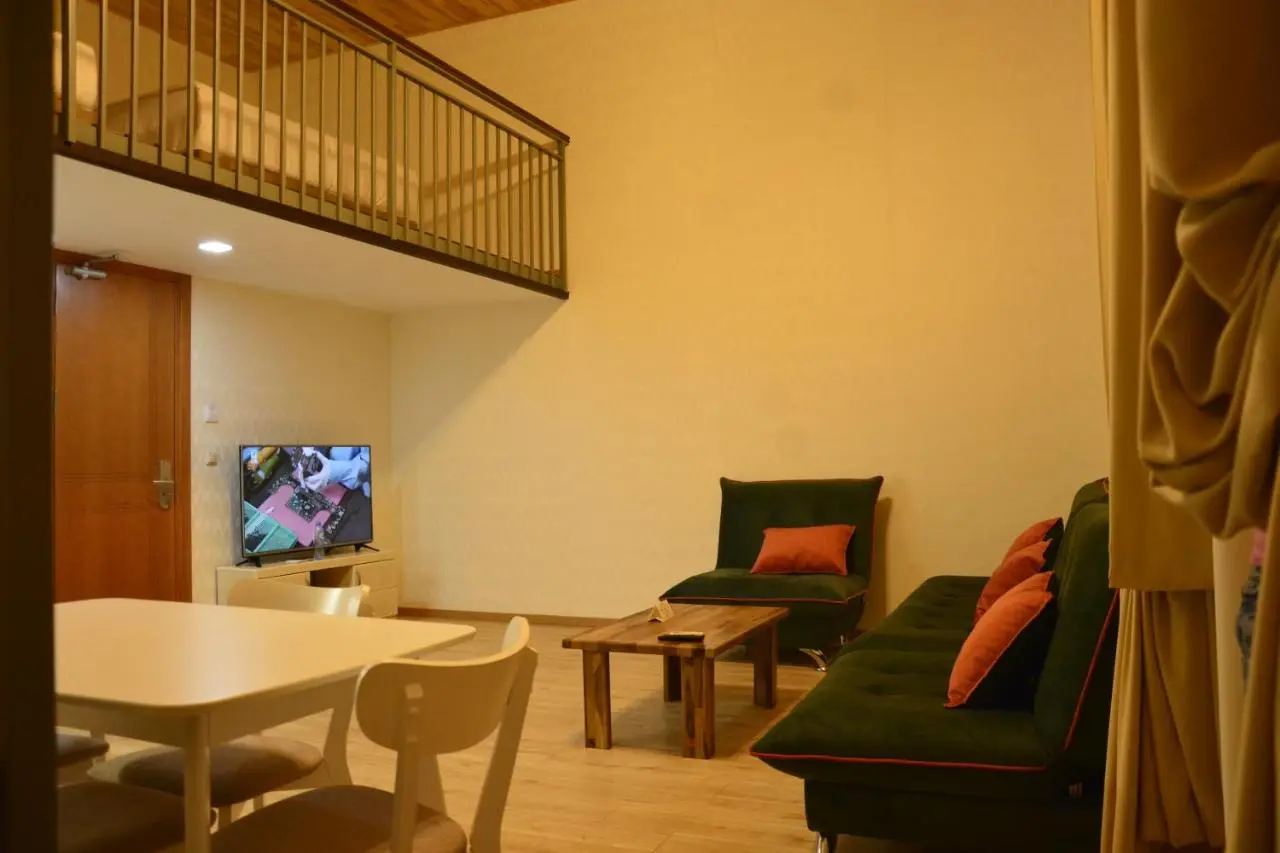 Tovstonogovi Street Apartment